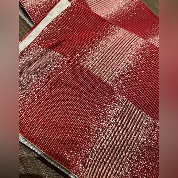 NWOT Obi 新品 帯 Kimono's Tie Red Silver Glitter Sparkle - Picture 1 of 3